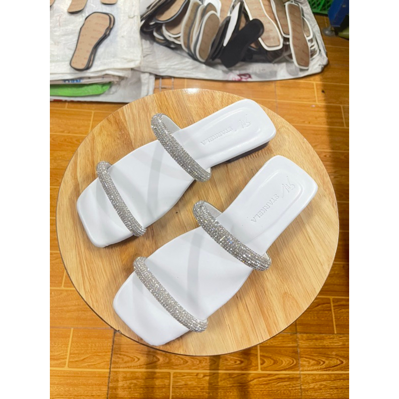 Dép Nữ 2 Quai Đá Ngang Bản To Siêu Êm