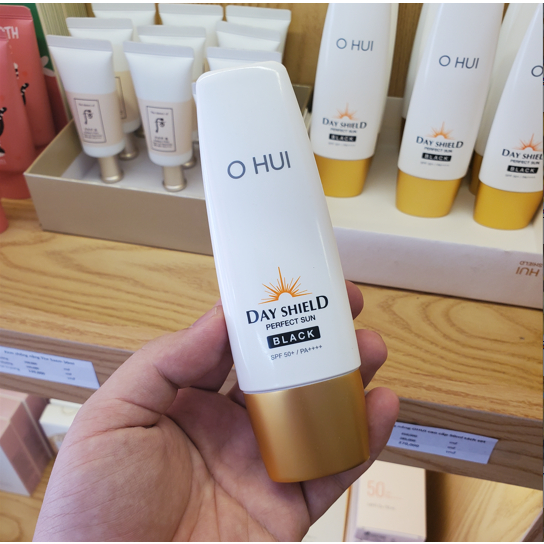 Kem chống nắng OHUI Day Shield PERFECT SUN SPF50+/PA++++ tách set