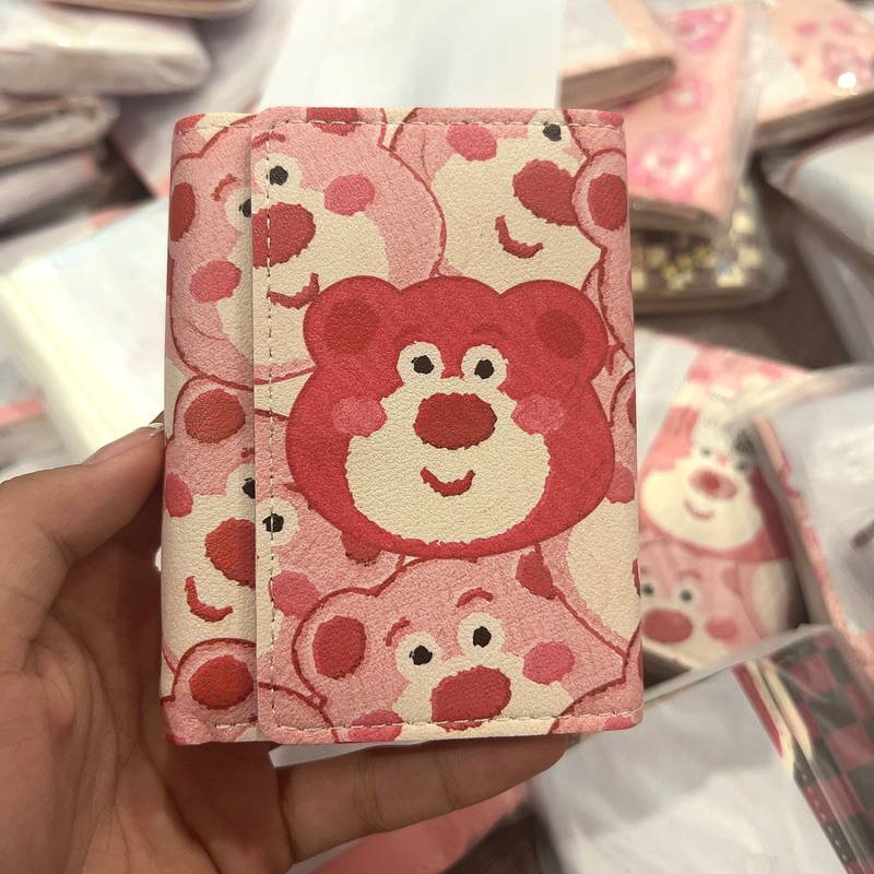 Ở đây chỉ có ví gấu dâu