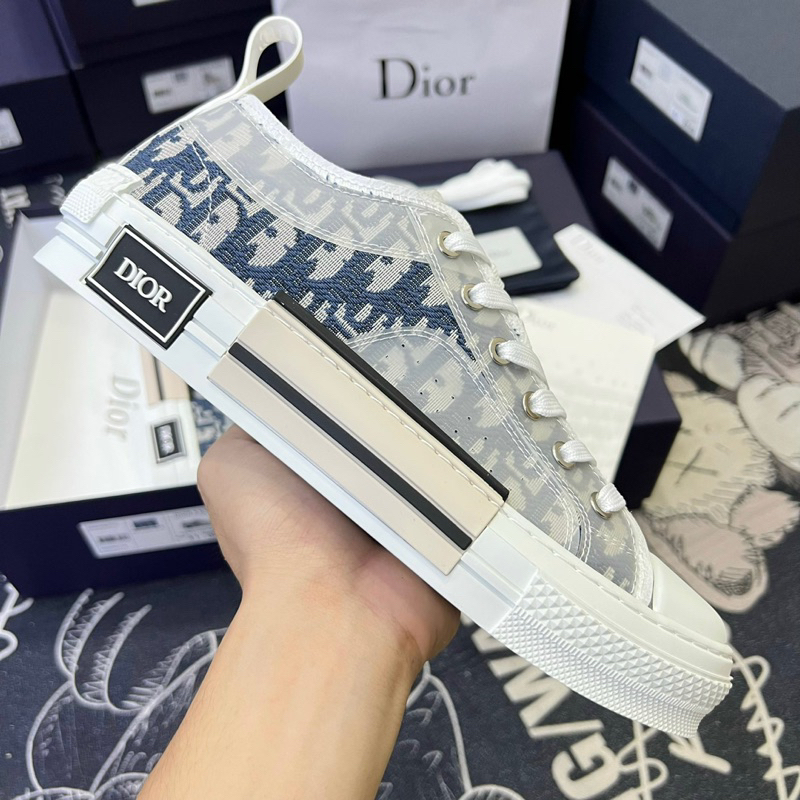 Giày Dio B23 Đế Thơm màu cơ bản Chất Lượng cao