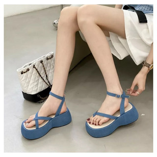 Giày sandal đế xuồng xỏ ngón cao 7p X7SD