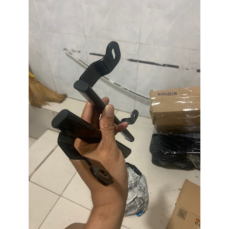 Nút su che cảng tay dắt - Sirius đời đầu 1999-2005, SsTwo, F1zR