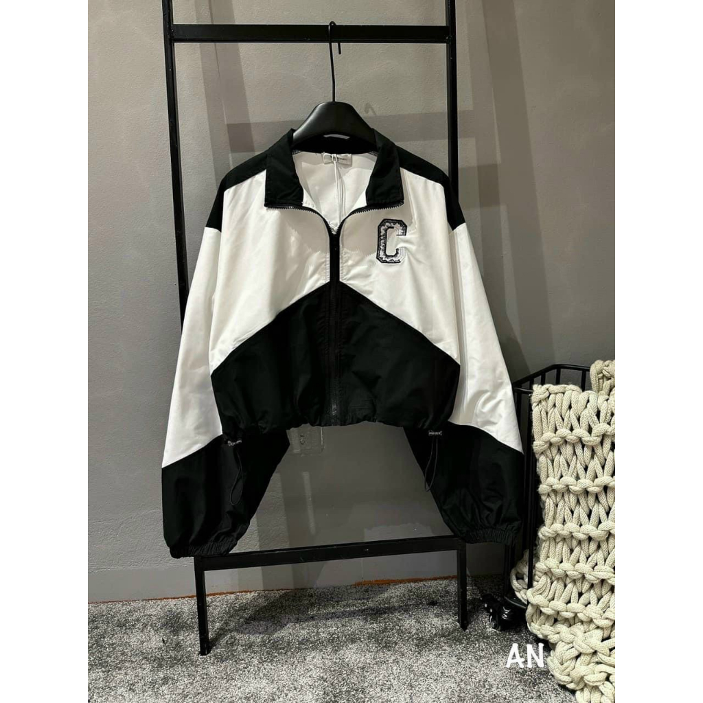 [Mẫu Mới Hottren] Aó Khoát Kiểu Dáng Lửng Phối Màu In Chữ Nổi,Aó Nữ Chạy Sọc Tay Có Dây Rút Lai Chất Dù Xịn