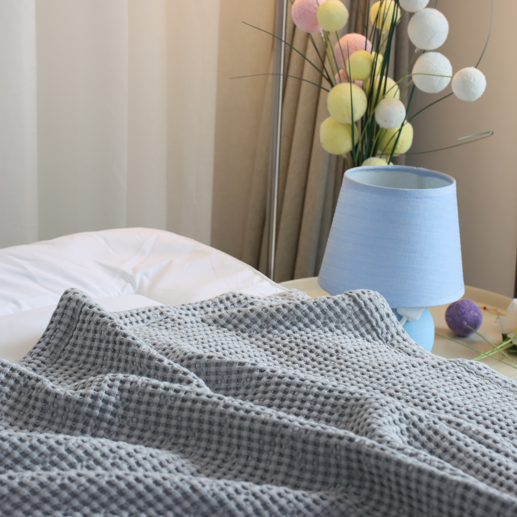 Chăn văn phòng K-Bedding By Everon chất vải Cotton Modal  Họa Tiết Tổ Ong  chăn sofa decor phòng ngủ