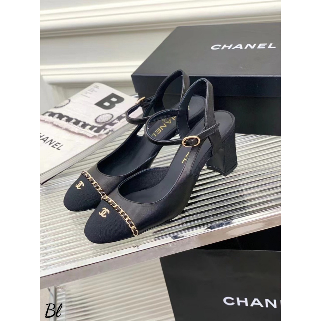 SANDAL CHA NEO MŨI VÁ VIỀN XÍCH