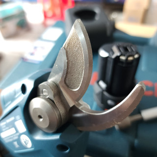 [CHÍNH HÃNG] Máy cắt cành pin BOSCH PRO PRUNER