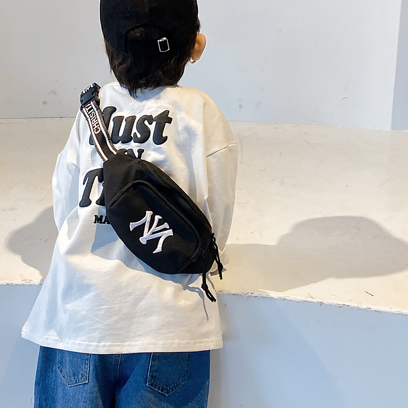 Túi đeo chéo NY thời trang cá tính cho bé đi chơi