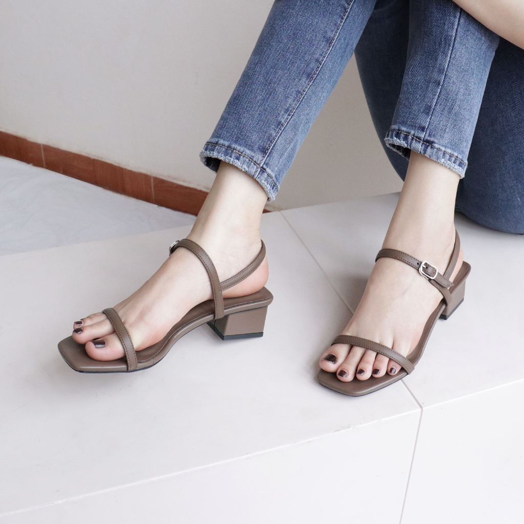 Sandal nữ cao gót 3p Grace High Sandals quai mảnh gót vuông thời trang bAimée & bAmor - MS1588