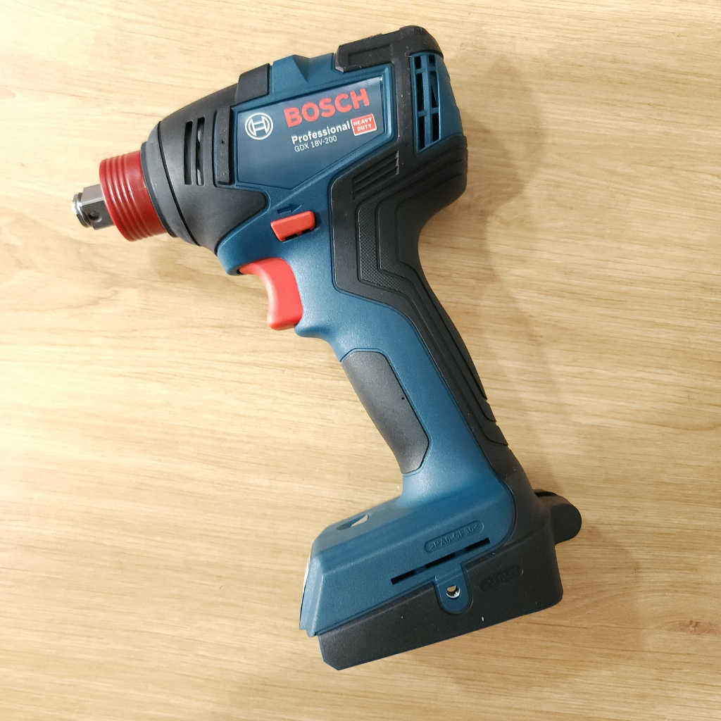 Máy siết Bulong dùng pin BOSCH GDX 18V-200