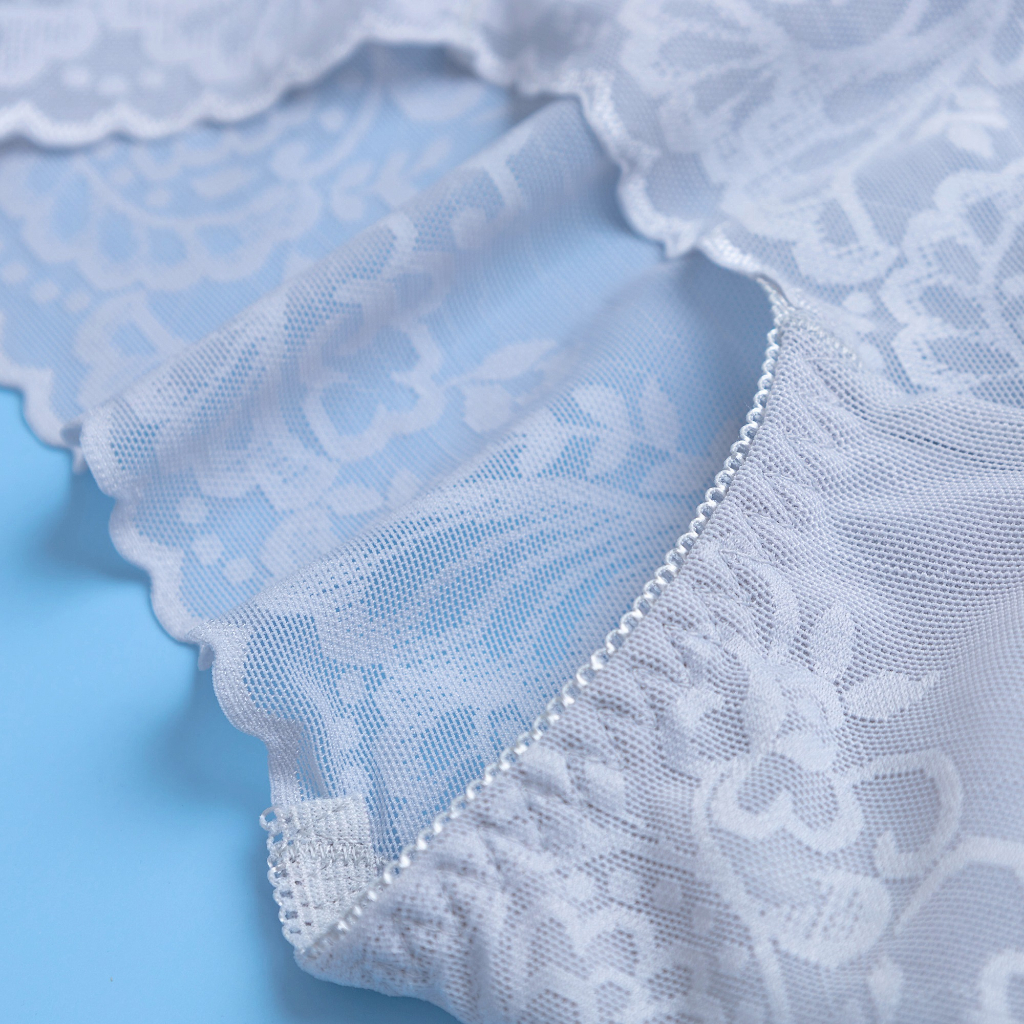 Combo 4 Quần Lót Nữ Ren Lưng Thấp Co Giãn Thoải Mái (Mustoto MQ55)