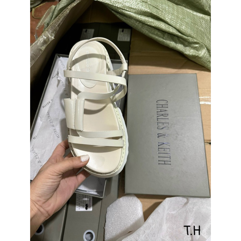 Sandal cnk dây đế cao 5p fullbox