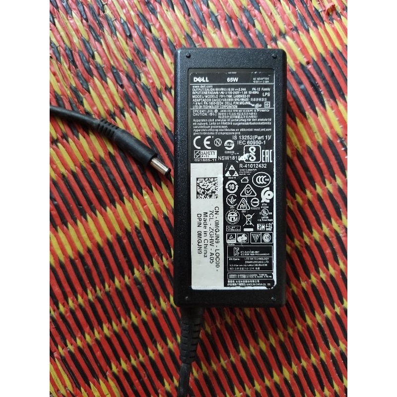 Sạc Dell dùng cho các mã đời mới-sạc dell chân kim nhỏ 65w