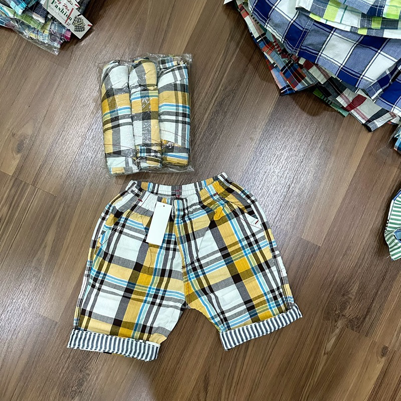 Quần lửng lật lai bé trai sọc caro 13-22KG