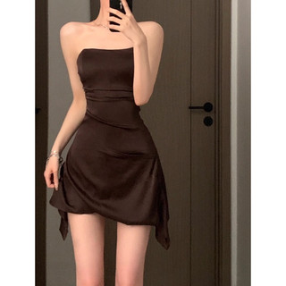 Đầm lụa ngắn không dây cúp ngực - có feedback