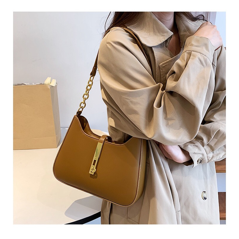 Túi xách nữ đeo vai kẹp nách Ceelyn chất da cao cấp phối khoá vuông thiết kế phù hợp đi làm đi chơi size 22 DT107