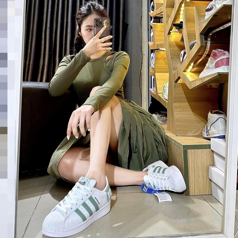 Giày sneaker superstar 2023 trắng xanh lá