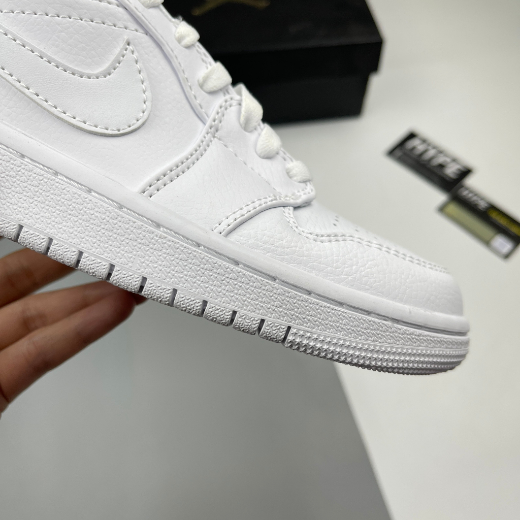 Giày Jordan 1 Low Triple White  - Hype Sneaker | Phiên bản 1:1
