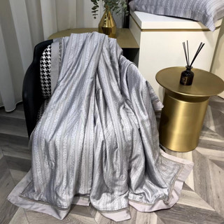 Chăn cao cấp lụa tơ tằm kích cỡ 200x230cm