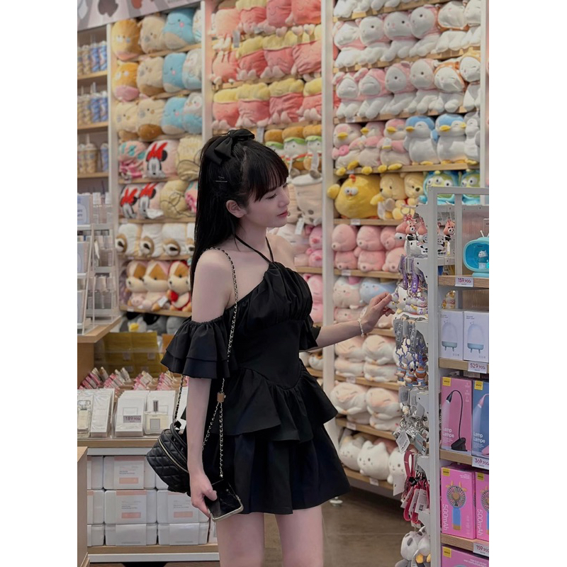 jum váy tầng cổ yếm trắng - đen - cam đất