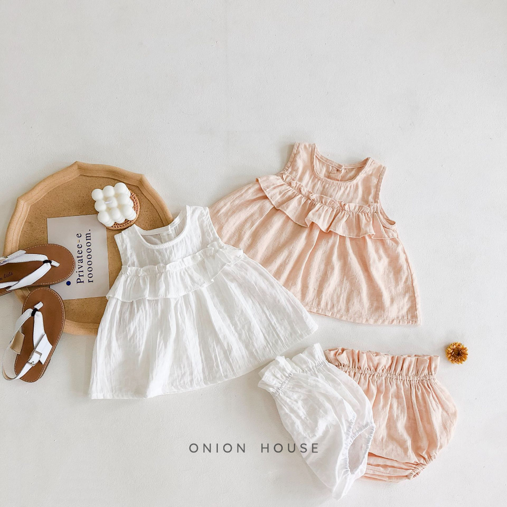 Bộ sát nách trơn trắng be bé gái