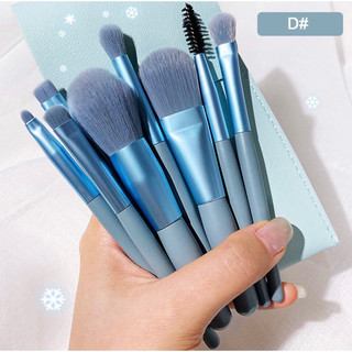 Bộ cọ 8 món trang điểm đa năng