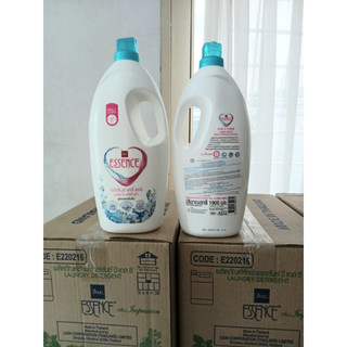 Nước giặt đậm đặc Essence 1.9lít Thái lan