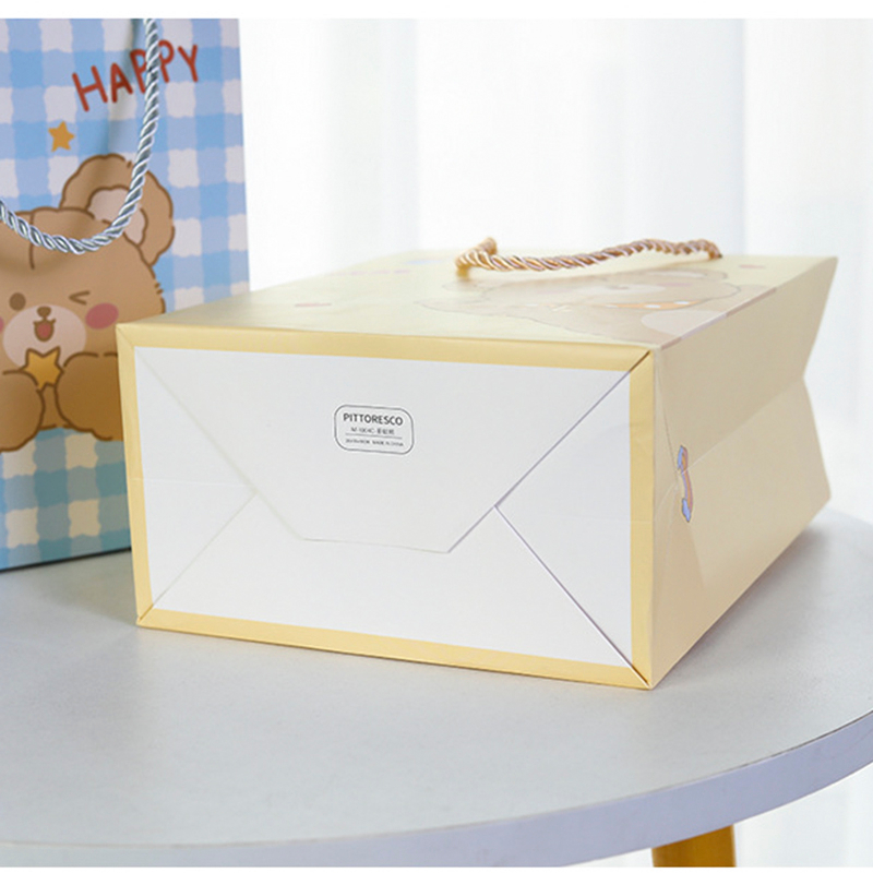 Túi giấy đựng quà  dễ thương hình Gấu béo quai lụa, túi quà tặng giá rẻ tặng sinh nhật, bạn bè, bạn gái