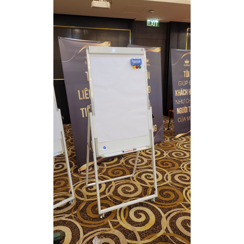 Bảng Flipchart hội thảo Chân Gấp  60*100cm