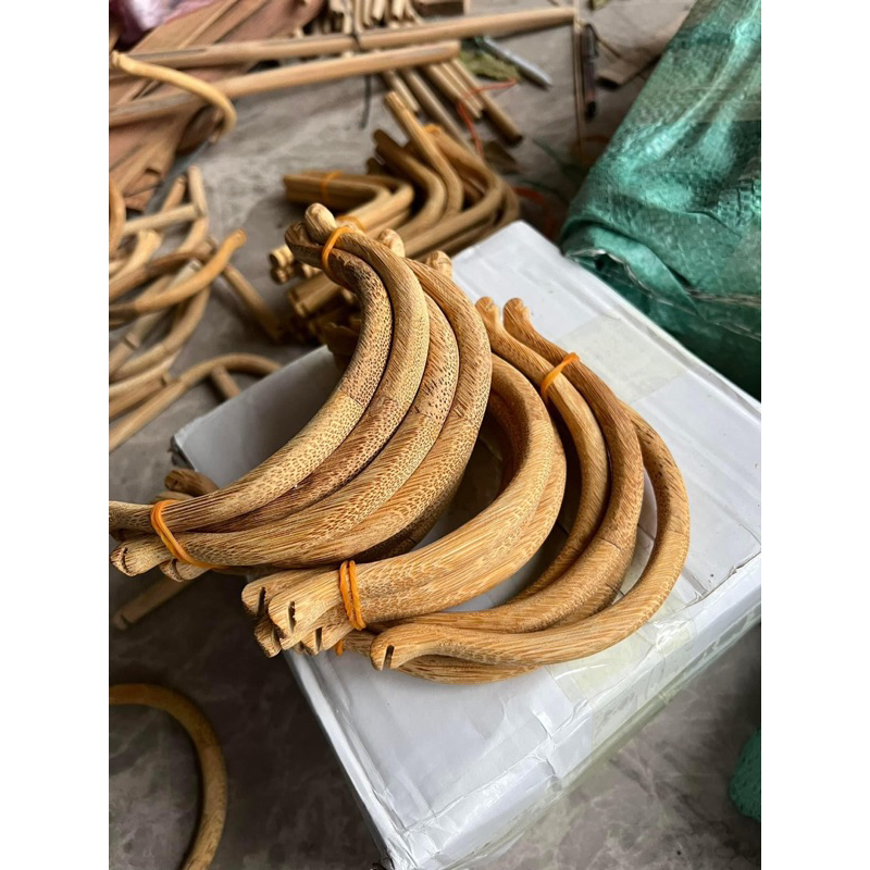 Cầu Góc Tre Dáng Tròn PK