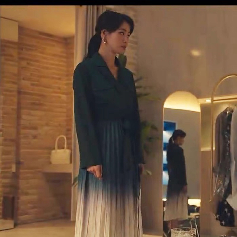 Đầm liền áo sơ mi mix chân váy xếp li ombre màu xanh lục Park Yeon Jin The Glory Vinh quang trong thù hận [ Order ]