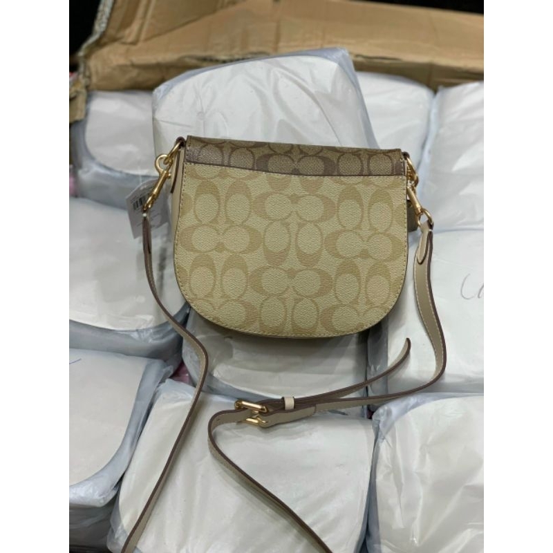Túi COACH Morgan SADDLE dáng bầu
