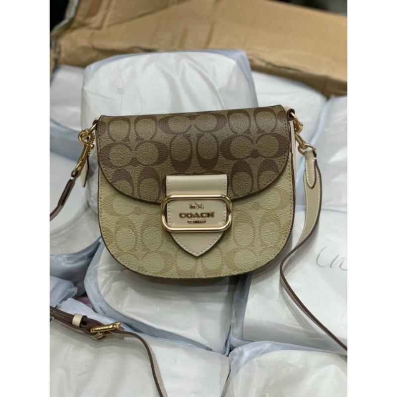 Túi COACH Morgan SADDLE dáng bầu