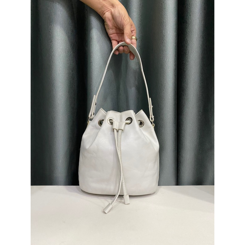 Túi bucket si hiệu UNITED ARROWS của Nhập chất da thật