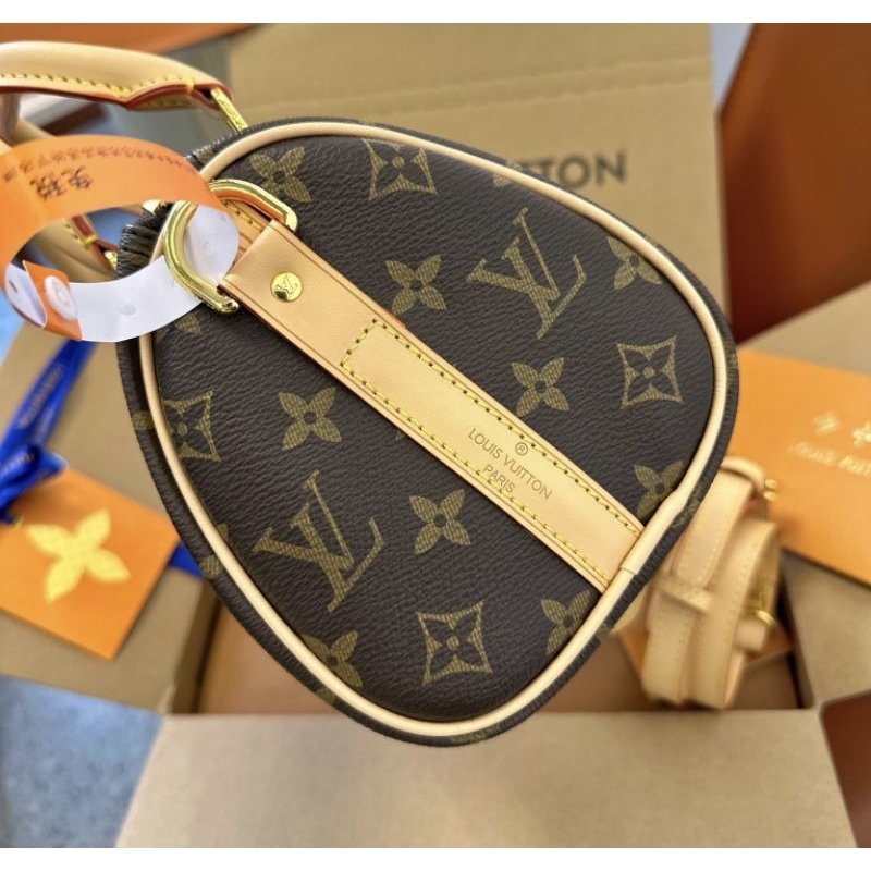 Túi xách nữ LV NANO  sz20cm hoa nâu da bò box nam châm cực xịn