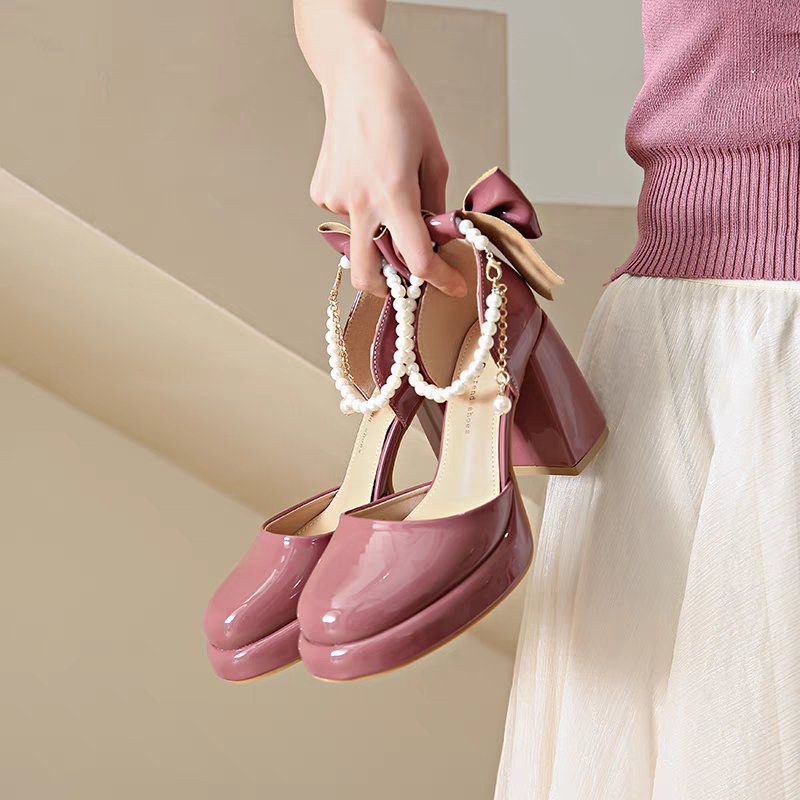 Giày Mary Jane đế dày 2023 phong cách vintage mới của phát