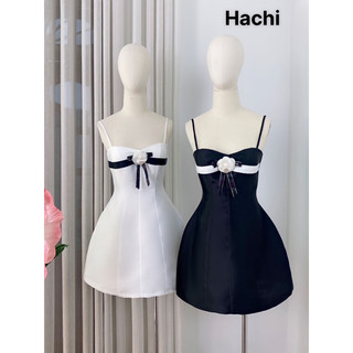 Váy 2 dây cup phối hoa ngực