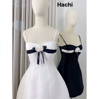 Váy 2 dây cup phối hoa ngực