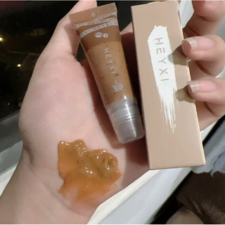 Tẩy tế bào chết môi