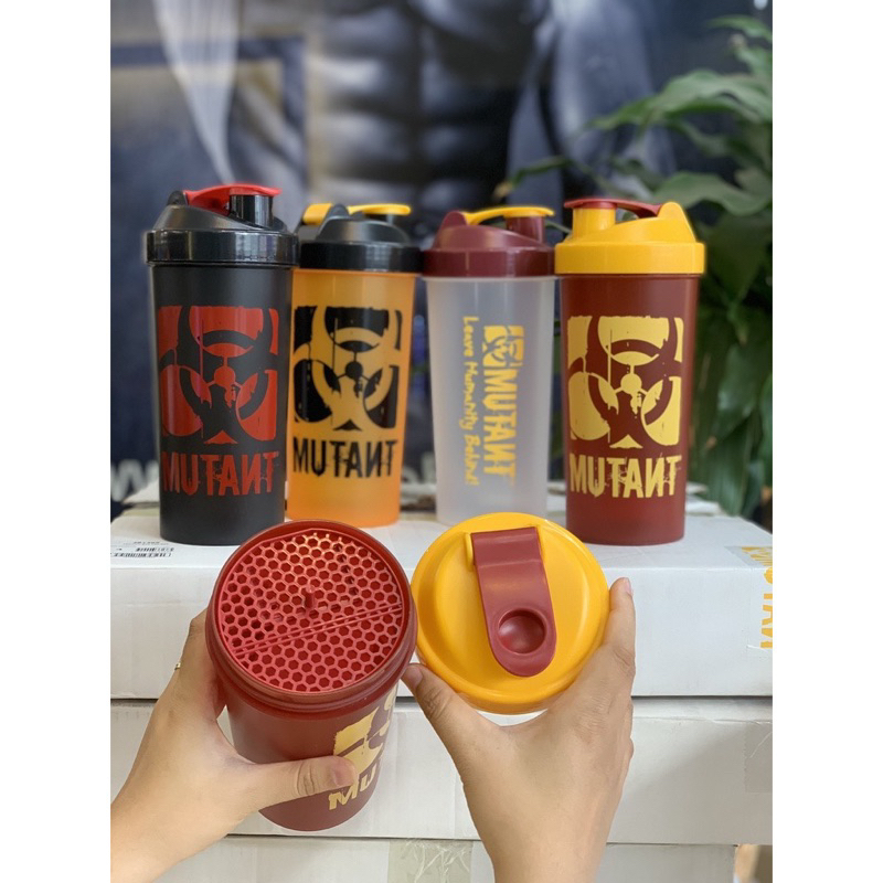 Bình nước tập Gym Bình lắc Shaker Mutant 1000ml