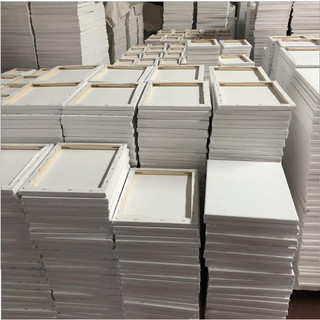 Toan vẽ tranh nhiều kích thước 30x30,30x40,40x40,40x50, 40x60