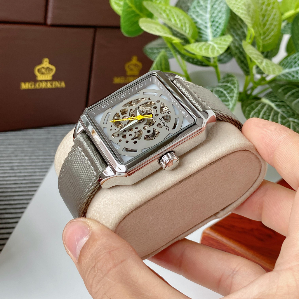 Đồng hồ nam Ochstin cơ lộ máy với thiết kế siêu đẹp, dây dù mền đeo rất êm tay, dòng cao cấp chạy siêu mượt