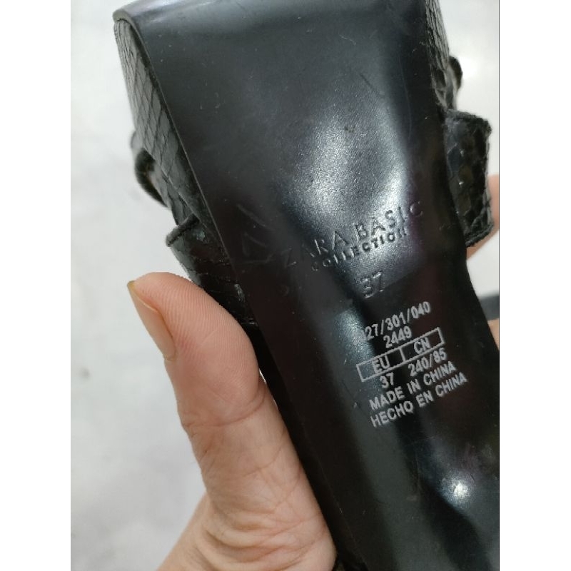 Sandal hiệu Zara xịn sò đây ạ cao 10p size 37