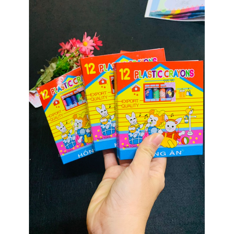 Sáp màu Hồng ân 12 màu được sử dụng nhiều giá siêu rẻ