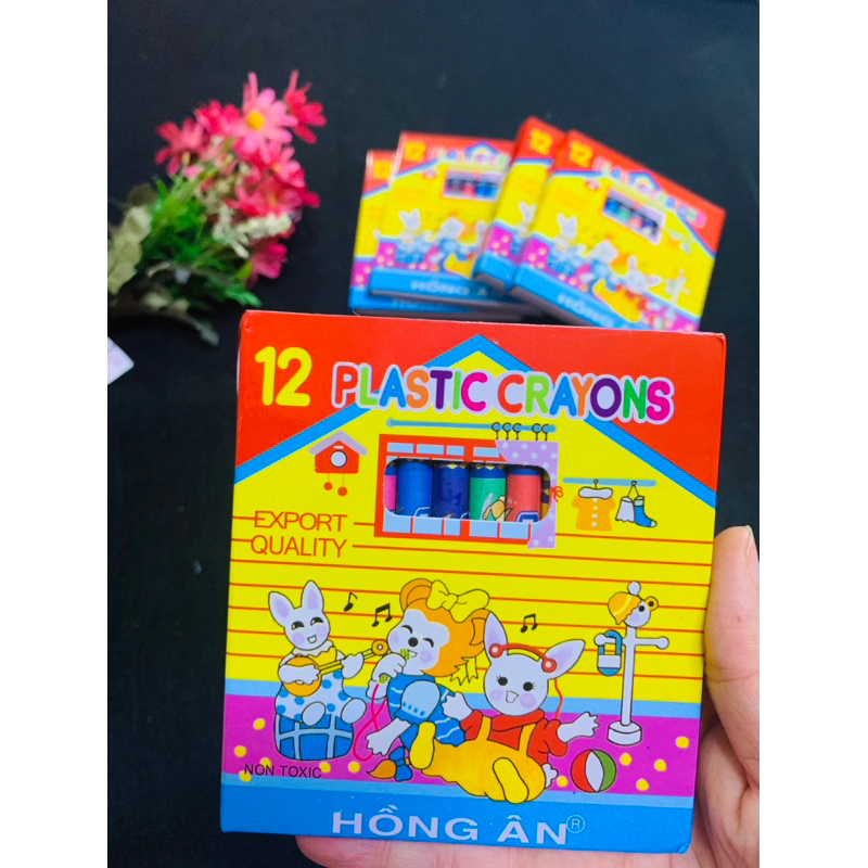Sáp màu Hồng ân 12 màu được sử dụng nhiều giá siêu rẻ
