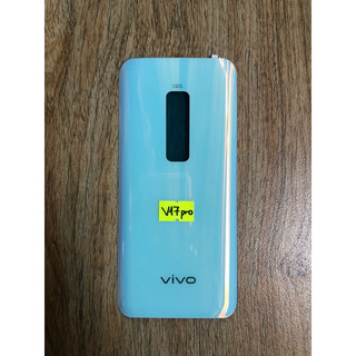 Nắp lưng Vivo V17 pro có sẵn keo dán