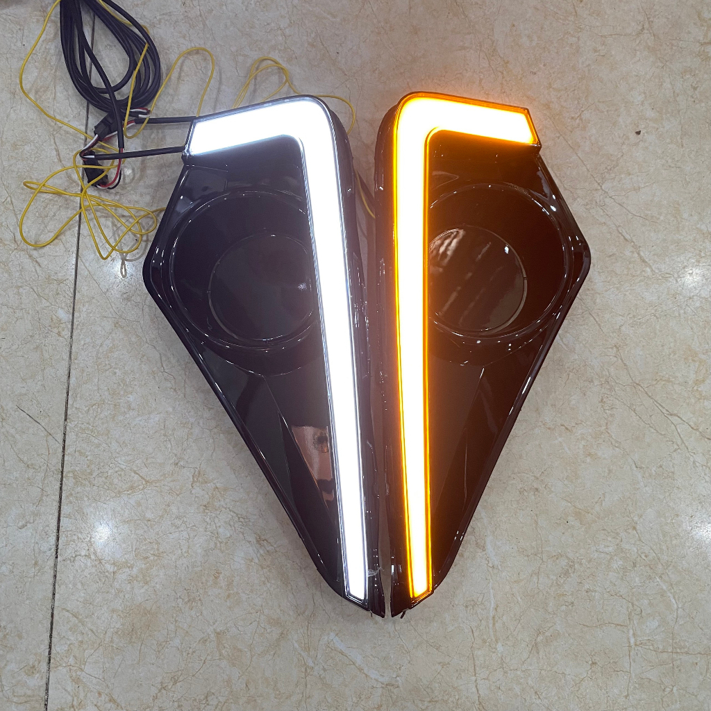 Led gầm trước và sau xe Toyota Veloz 2021-2023, 2 chế độ led và xi nhan