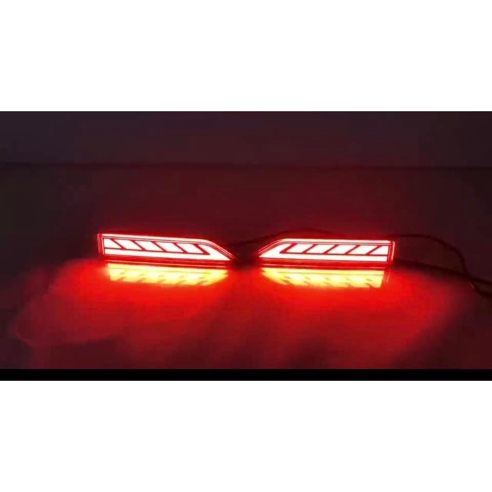 Led gầm trước và sau xe Toyota Veloz 2021-2023, 2 chế độ led và xi nhan