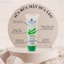 Sữa rửa mặt bò & dưa leo Lyolan 120g