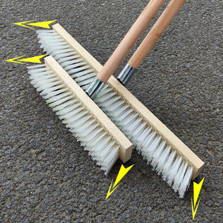 Bàn chải chà sàn cán dài sợi 4,5cm kích cỡ đa dạng từ 25cm đến 80cm (sợi cước)