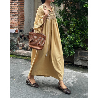 Đầm thêu cotton phong cách Hàn Quốc
